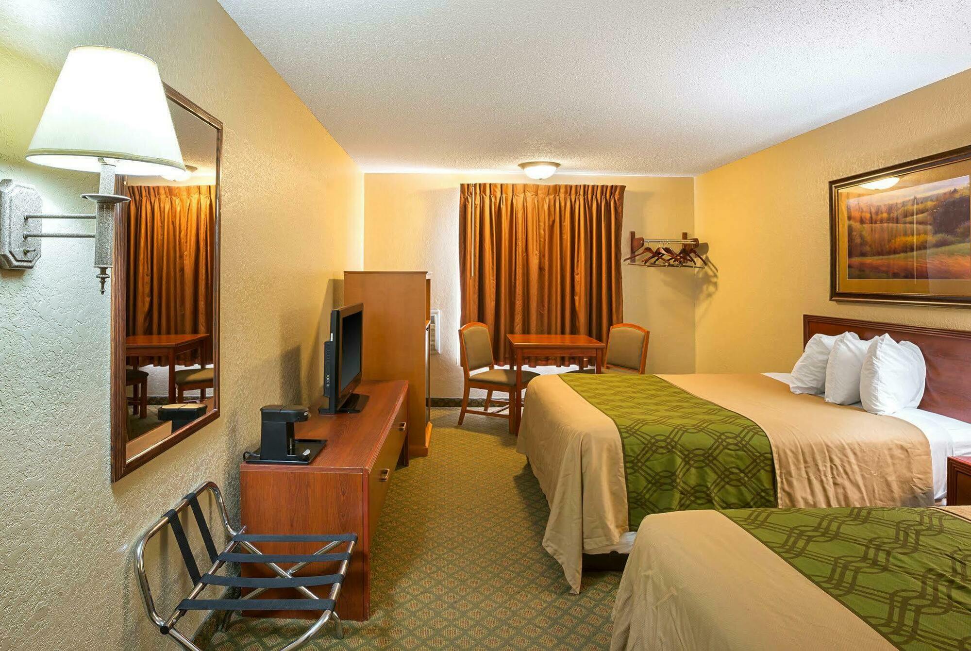 Rodeway Inn & Suites Kearney Zewnętrze zdjęcie