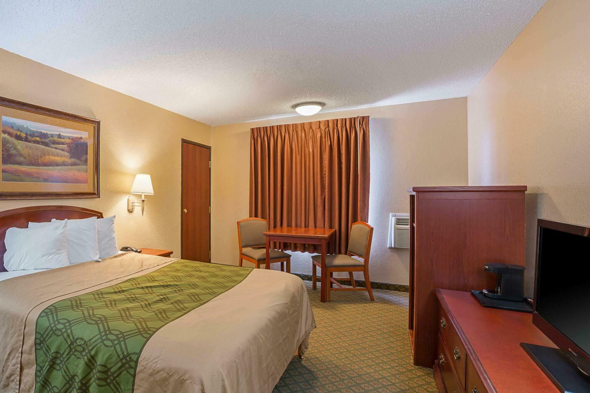 Rodeway Inn & Suites Kearney Zewnętrze zdjęcie